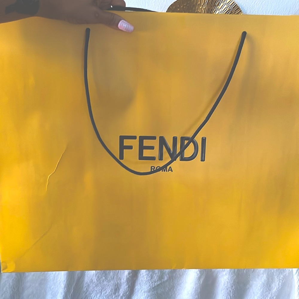 Fendi Moon Boot - Picture 10 of 15